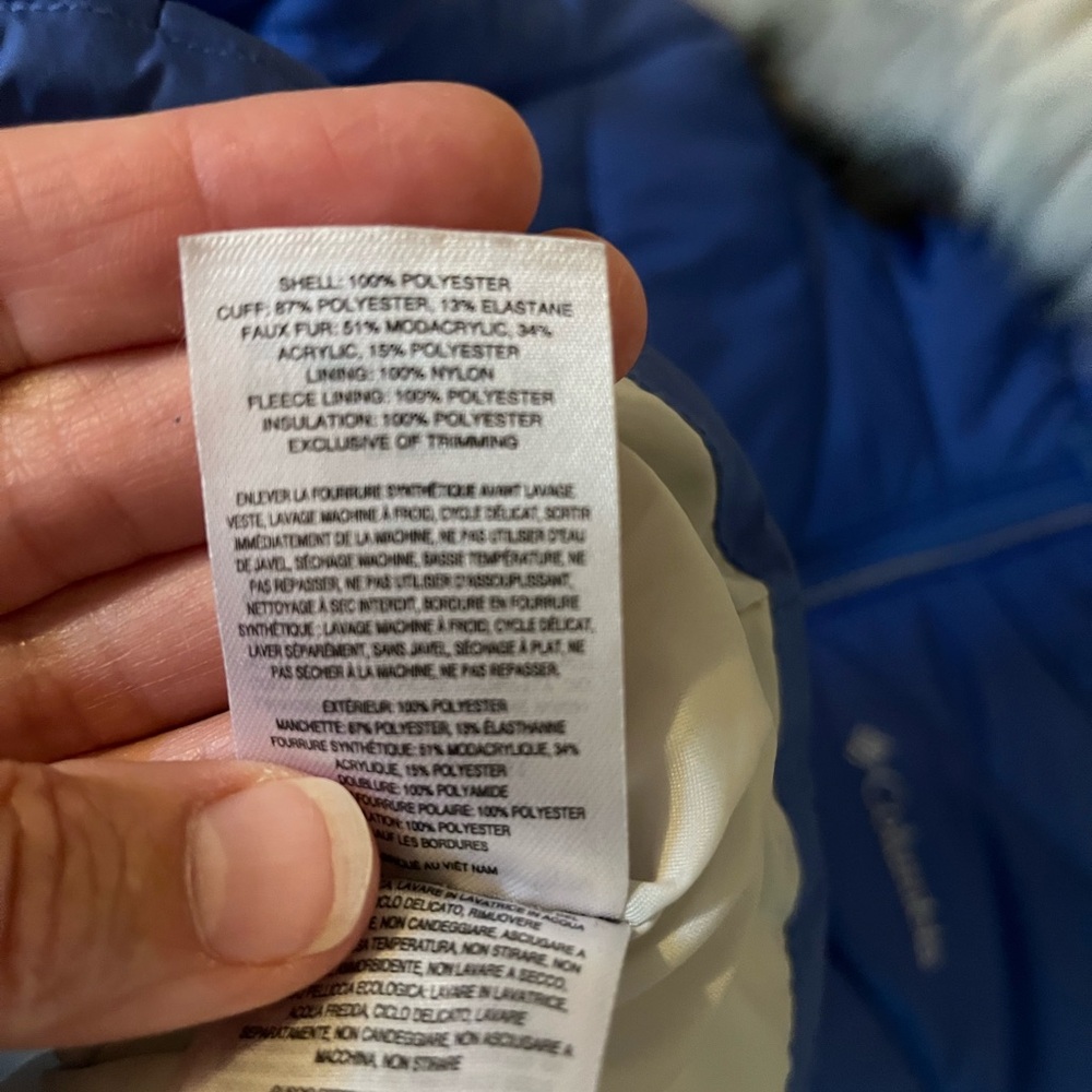 Girls Columbia Blue Fitted Puffer with Faux Fur Hood sz Med - Picture 10 of 12